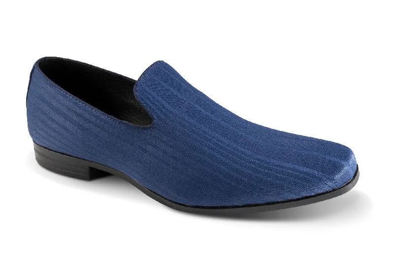 Cinch Collection: Navy Slip-On Shoes with Stripe Pattern - S2417