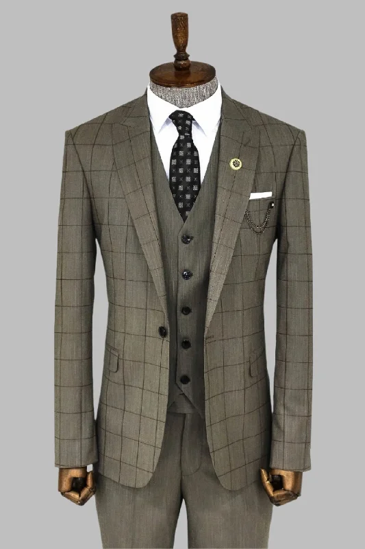 Cream Plaid Peak Lapel 3 Piece Suit - Wessi