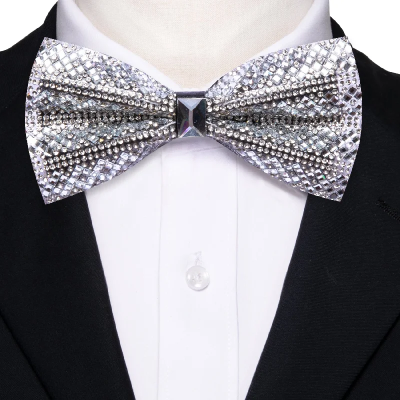 Luxury White Rhinestone Men's Pre-tied Bowtie for Party